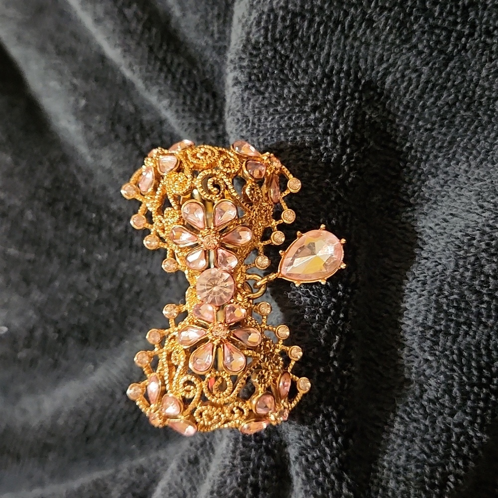 FLORAL BOW DESIGN JEWELED BETSY JOHNSON BANGLE BRACELET